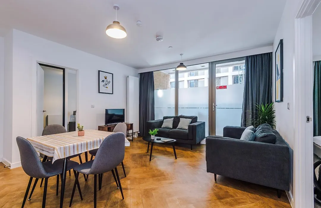 Hilltop Serviced Apartments - Ancoats-1